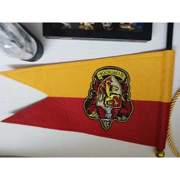 Harry Potter Lot Of 8 Miscellaneous Items Gryffindor Banner-flag, Slytherin Etc
